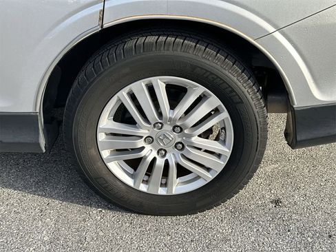 Used 2013 Honda Crosstour EX image 12