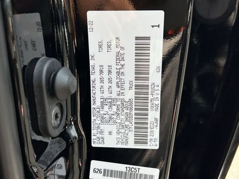 Used 2023 Toyota Tundra SR5 w/ SR5 Premium Package AWD/4WD image 39