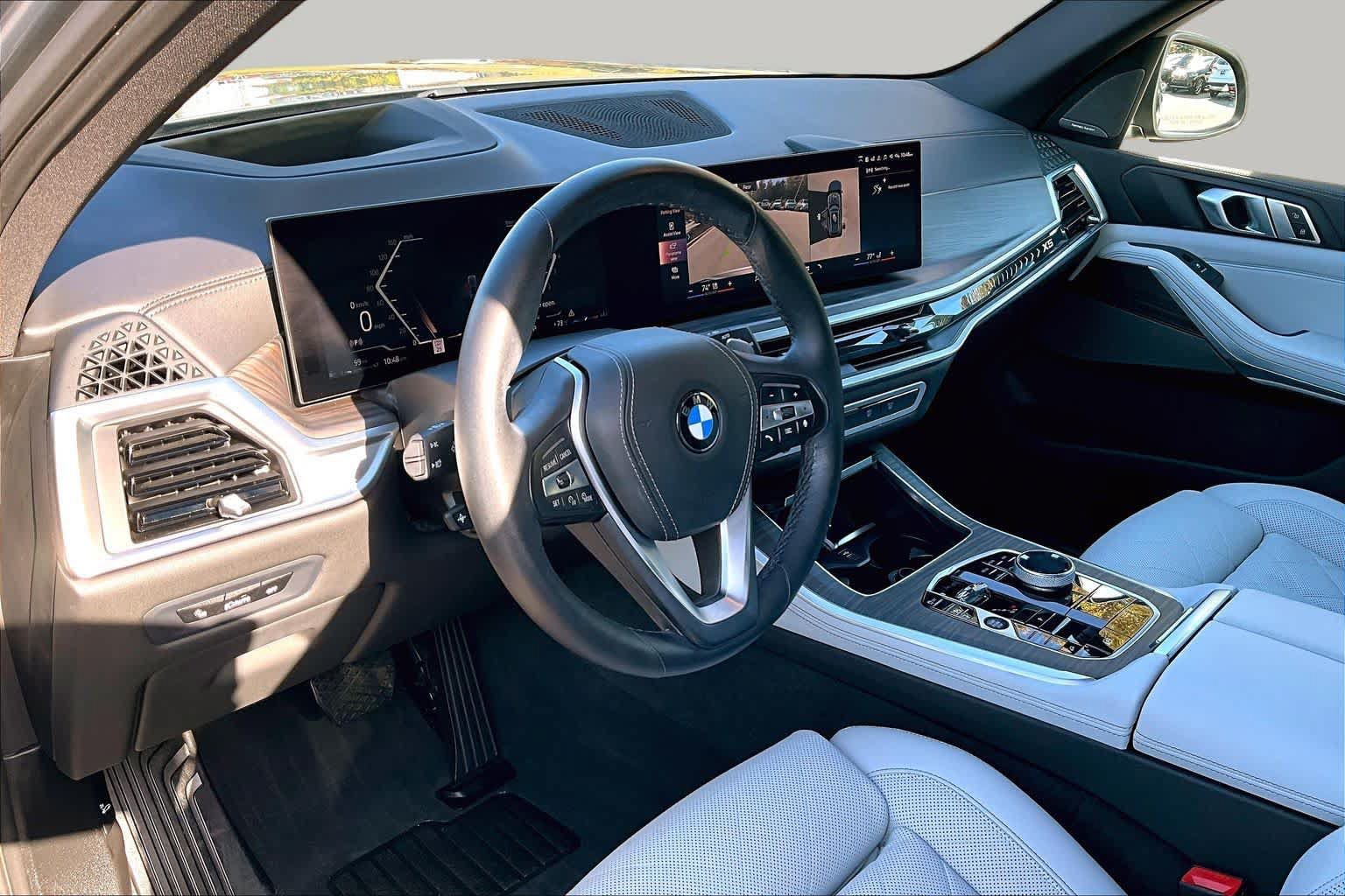 Used 2024 BMW X5 xDrive40i w/ Executive Package AWD/4WD image 17