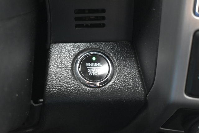 Used 2019 Ford F150 Platinum w/ Equipment Group 701A Luxury AWD/4WD image 29