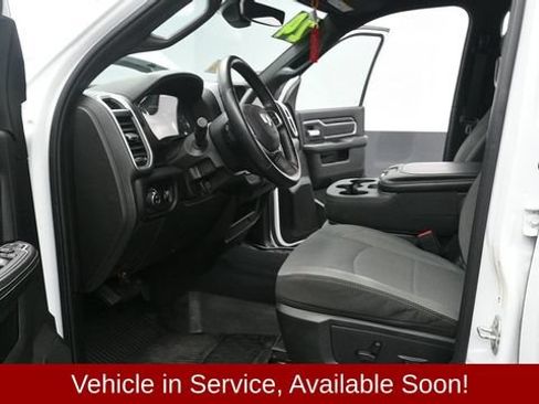 Used 2024 RAM 2500 Big Horn AWD/4WD image 10