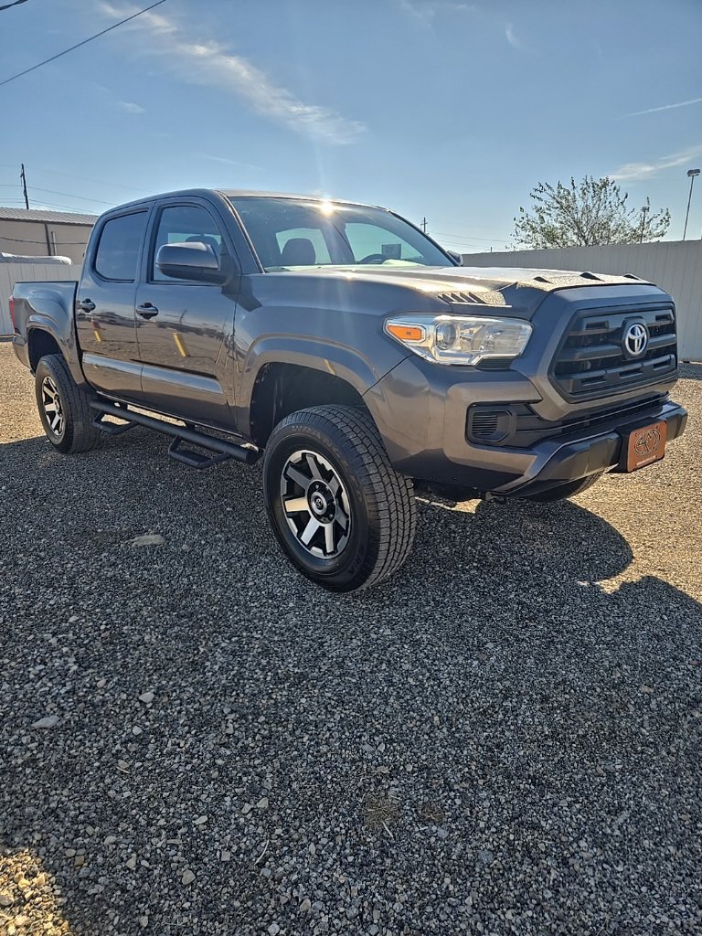 Used 2017 Toyota Tacoma SR w/ SR Convenience Package RWD image 1