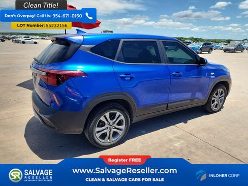 Used 2021 Kia Seltos LX AWD/4WD image 4