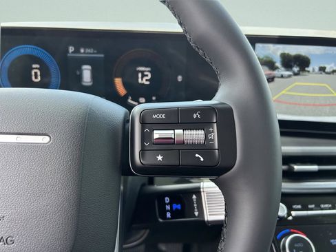 New 2026 Hyundai Santa Fe SE FWD image 29