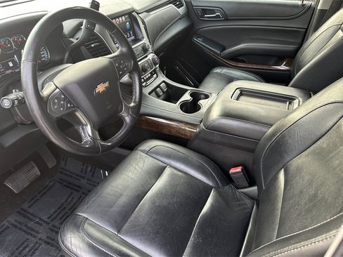 Used 2018 Chevrolet Tahoe LT image 9