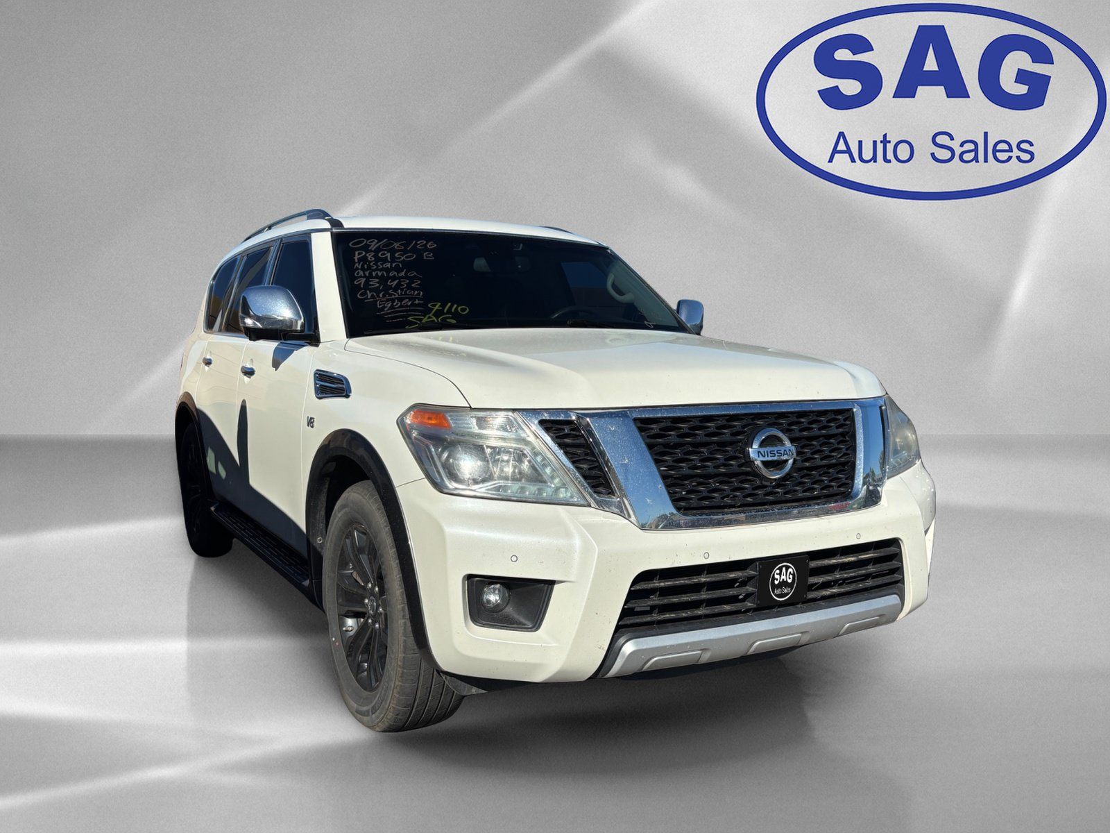 Used 2017 Nissan Armada Platinum w/ Captain Seat Package AWD/4WD image 2