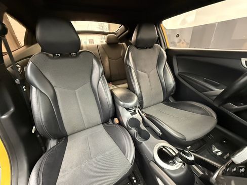 Used 2016 Hyundai Veloster w/ Option Group 03 image 48