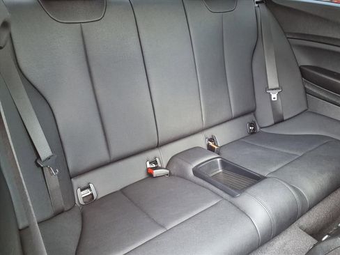 Used 2020 BMW 230i Coupe w/ Premium Package image 12