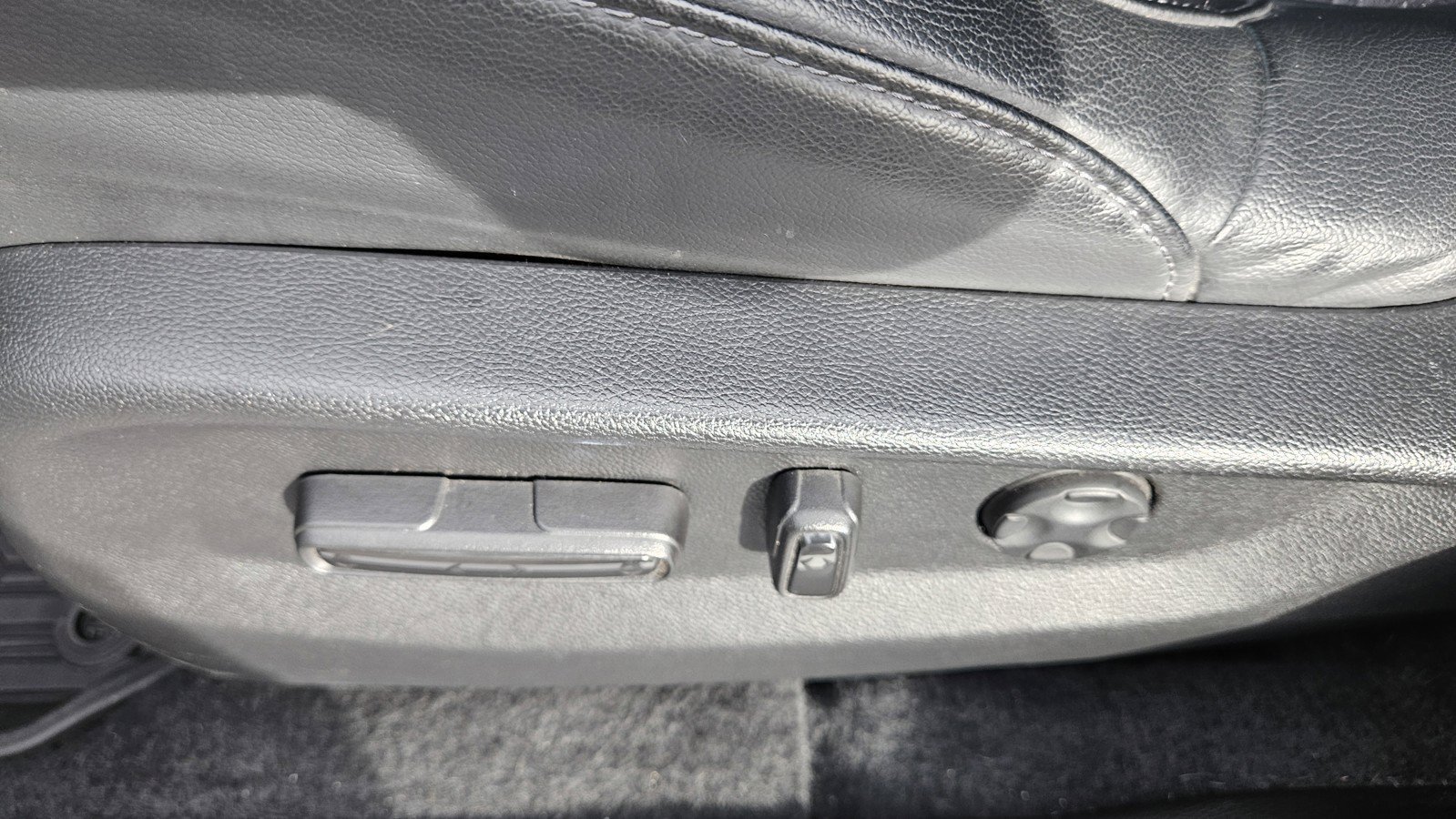 Used 2022 Honda CR-V Touring image 19