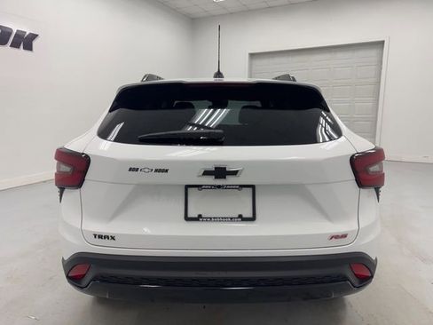 New 2026 Chevrolet Trax RS FWD image 6