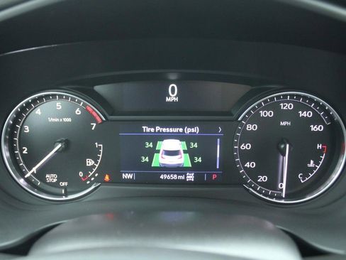 Used 2023 Cadillac XT4 Luxury w/ Cold Weather Package image 22