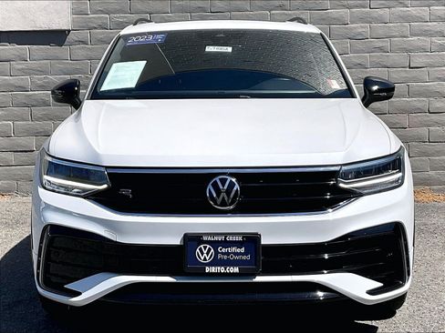 Certified 2023 Volkswagen Tiguan SE R-Line FWD image 2