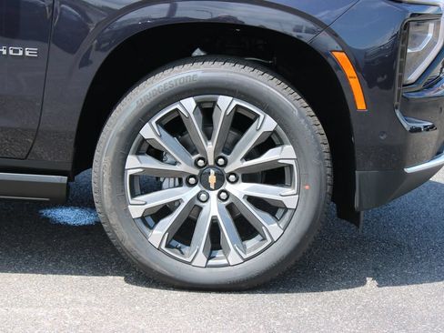 New 2026 Chevrolet Tahoe High Country AWD/4WD image 12