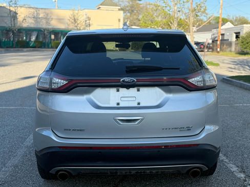 Used 2018 Ford Edge Titanium image 8