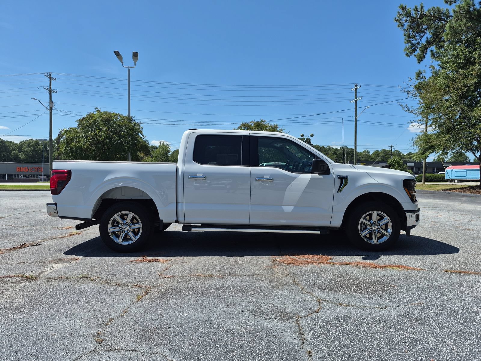 Used 2025 Ford F150 XLT w/ Equipment Group 301A Standard RWD image 10