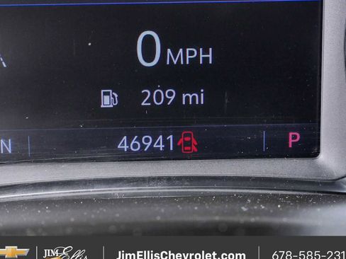 Used 2023 Chevrolet Traverse LT FWD image 11