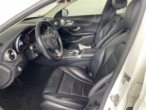 Used 2015 Mercedes-Benz C 300 4MATIC Sedan image 2
