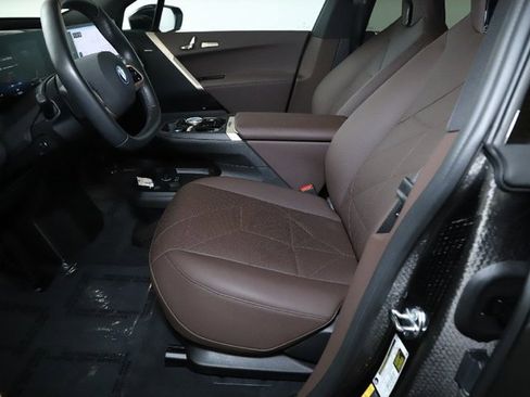 Certified 2025 BMW iX xDrive50 w/ Premium Package image 19