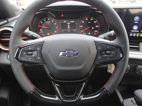 New 2026 Chevrolet Trax RS w/ Driver Confidence Package image 11