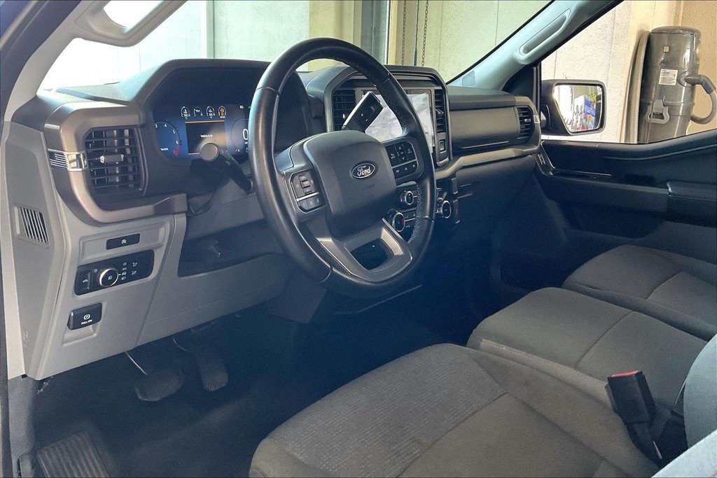 Used 2025 Ford F150 XLT w/ Equipment Group 301A Standard AWD/4WD image 4