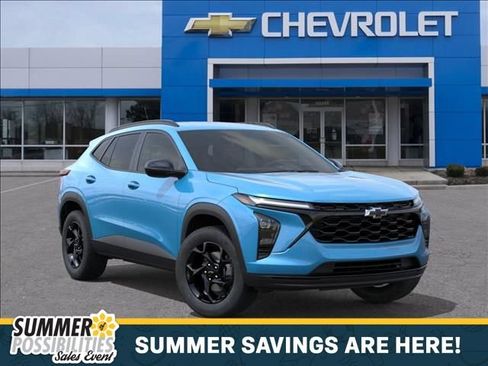 New 2026 Chevrolet Trax LT w/ Driver Confidence Package FWD image 7