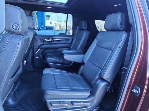 Certified 2022 GMC Yukon XL Denali image 27