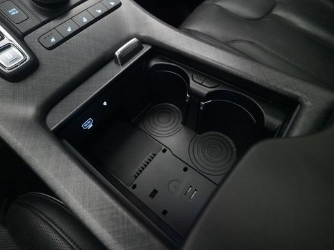 Used 2024 Hyundai Palisade Limited FWD image 18