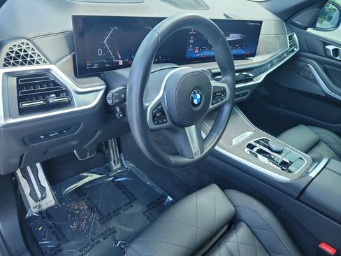 Used 2024 BMW X5 sDrive40i w/ M Sport Package RWD image 25