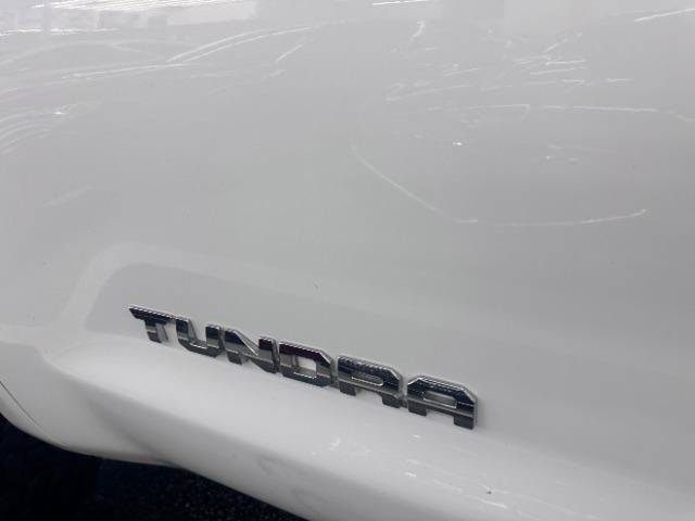 Used 2017 Toyota Tundra Limited w/ Limited Premium Package AWD/4WD image 29