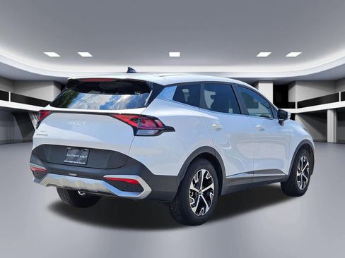 Used 2023 Kia Sportage EX FWD image 6