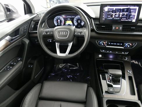 Certified 2024 Audi Q5 e Premium Plus w/ Premium Plus Package image 29
