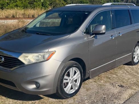 Used 2013 Nissan Quest SL w/ Protection Pkg image 3