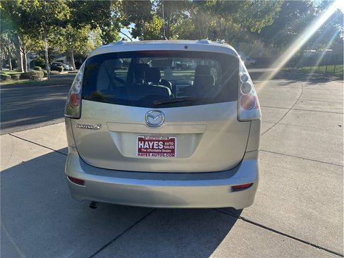 Used 2007 MAZDA MAZDA5 Sport FWD image 4
