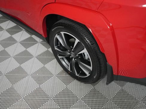 Certified 2025 Lexus UX 300h FWD w/ Accessory Package (Z1) image 8