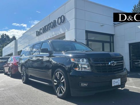 Used 2019 Chevrolet Suburban Premier AWD/4WD image 1