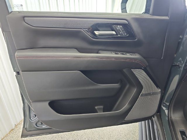 Used 2026 GMC Yukon AT4 Ultimate w/ LPO, Floor Liner Package AWD/4WD image 10