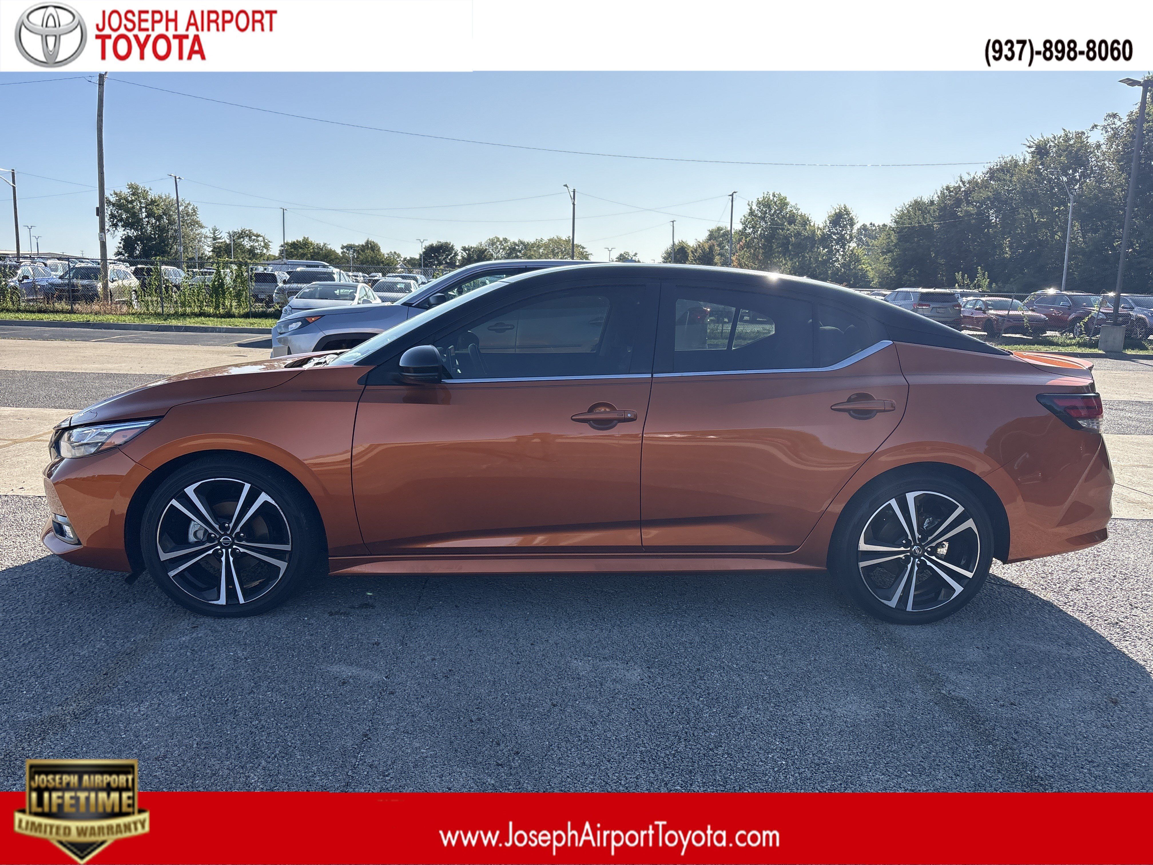 Used 2022 Nissan Sentra SR w/ Electronics Package FWD image 1