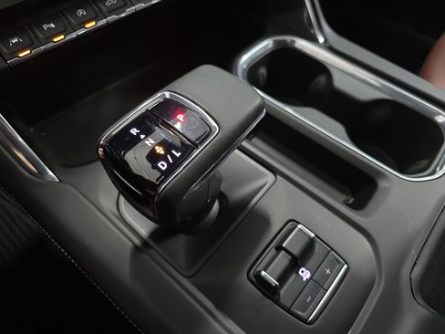 Certified 2023 GMC Sierra 1500 Denali Ultimate AWD/4WD image 21