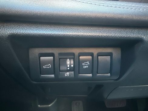 Used 2025 Subaru Outback Limited w/ Popular Package #2 AWD/4WD image 22