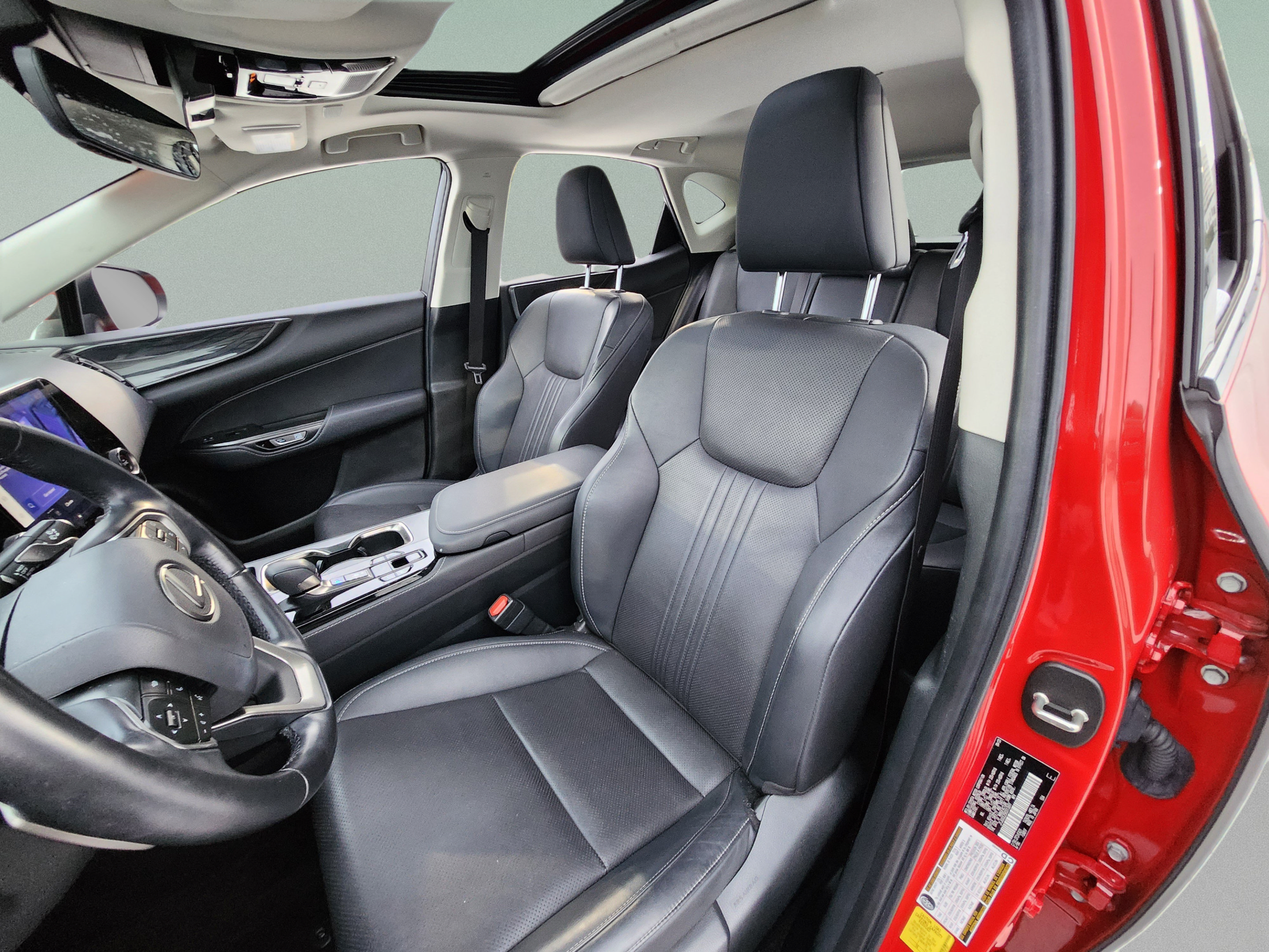 Used 2024 Lexus NX 350 AWD image 12