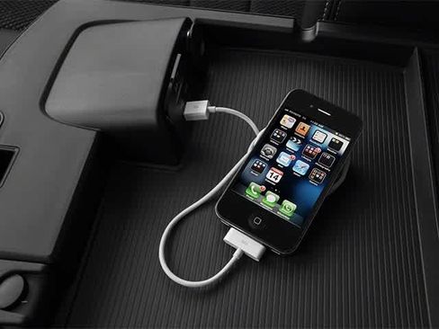 Used 2014 RAM 1500 Sport w/ Remote Start & Security Group image 16