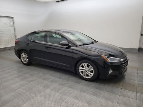 Used 2019 Hyundai Elantra Value Edition FWD image 11