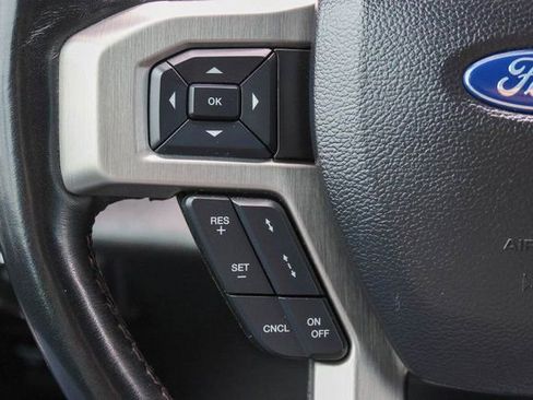 Used 2020 Ford F150 Platinum w/ Equipment Group 701A Luxury AWD/4WD image 34