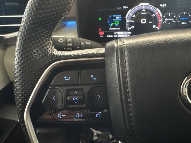 Used 2024 Toyota Tundra Capstone AWD/4WD image 36