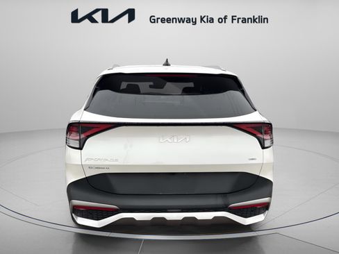 Used 2023 Kia Sportage EX image 6