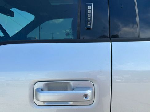 Used 2017 Ford F150 XLT w/ Equipment Group 302A Luxury AWD/4WD image 3