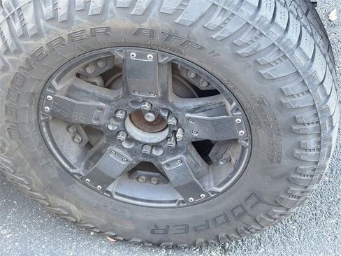 Used 2014 Ford F150 XLT w/ Trailer Tow Package image 4