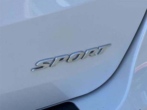Used 2024 Honda Odyssey Sport image 8