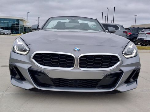 Certified 2025 BMW Z4 sDrive30i image 10