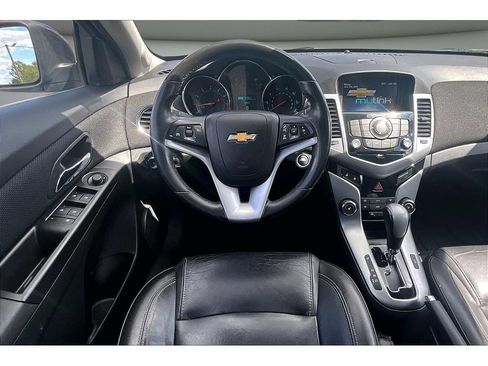 Used 2014 Chevrolet Cruze LTZ w/ RS Package FWD image 7